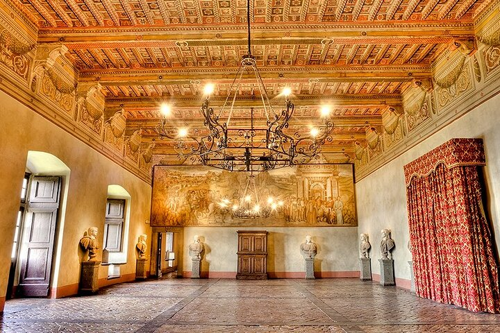 Private Tour: Medival romantic & misteries tour Odescalchi castle - Photo 1 of 15