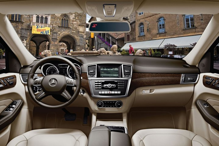 Private Transfer from Napoli to Firenze (FLR) Airport - Photo 1 of 3