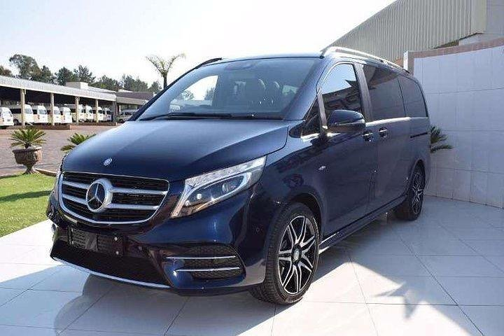 Private Minivan Transfer from Rome to Amalfi Coast and Vice Versa - Photo 1 of 6