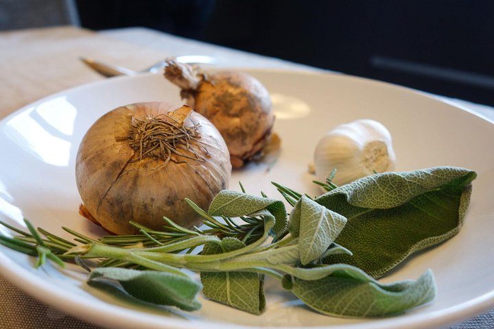 Florence Cooking Class in a Gorgeous Countryside Home with Maria - Photo 1 of 6