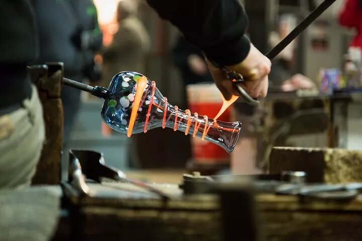 Private Visit to Murano Glass Factory - Master Glassmaker - Unique Pieces - Photo 1 of 7