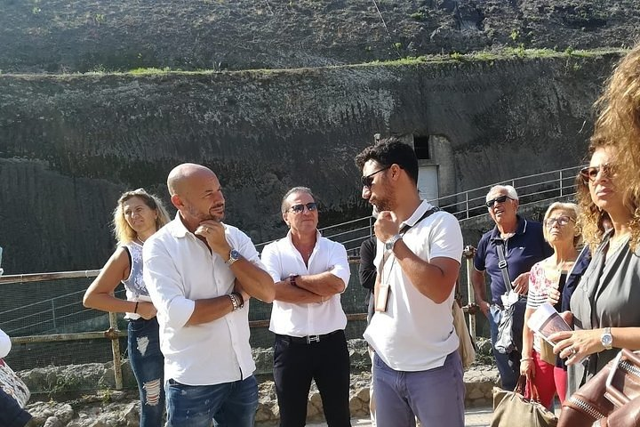 Private Walking Tour through the Historical City of Herculaneum - Photo 1 of 20