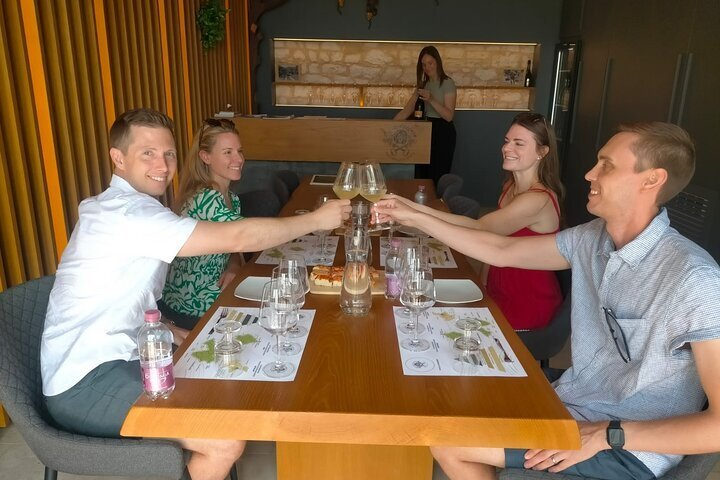 Prosecco Wine Tour with Sommelier – Pick-up from Treviso - Photo 1 of 16