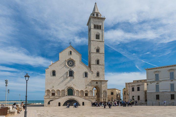 Puglia - Private Guided Tour of the City of Trani - Photo 1 of 2