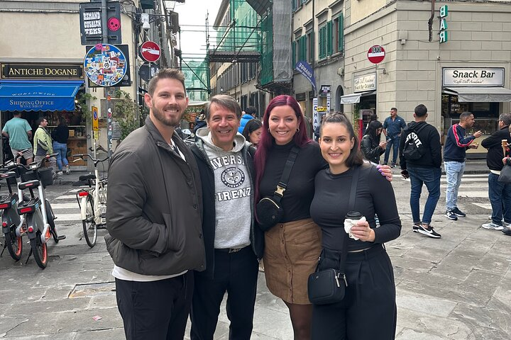 Renaissance Secrets with Elvis - Walking experience  - Photo 1 of 8