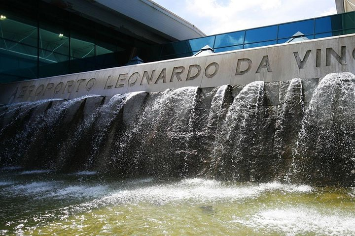 Roman Arrival: Personalized Airport Welcome & Tour  - Photo 1 of 25