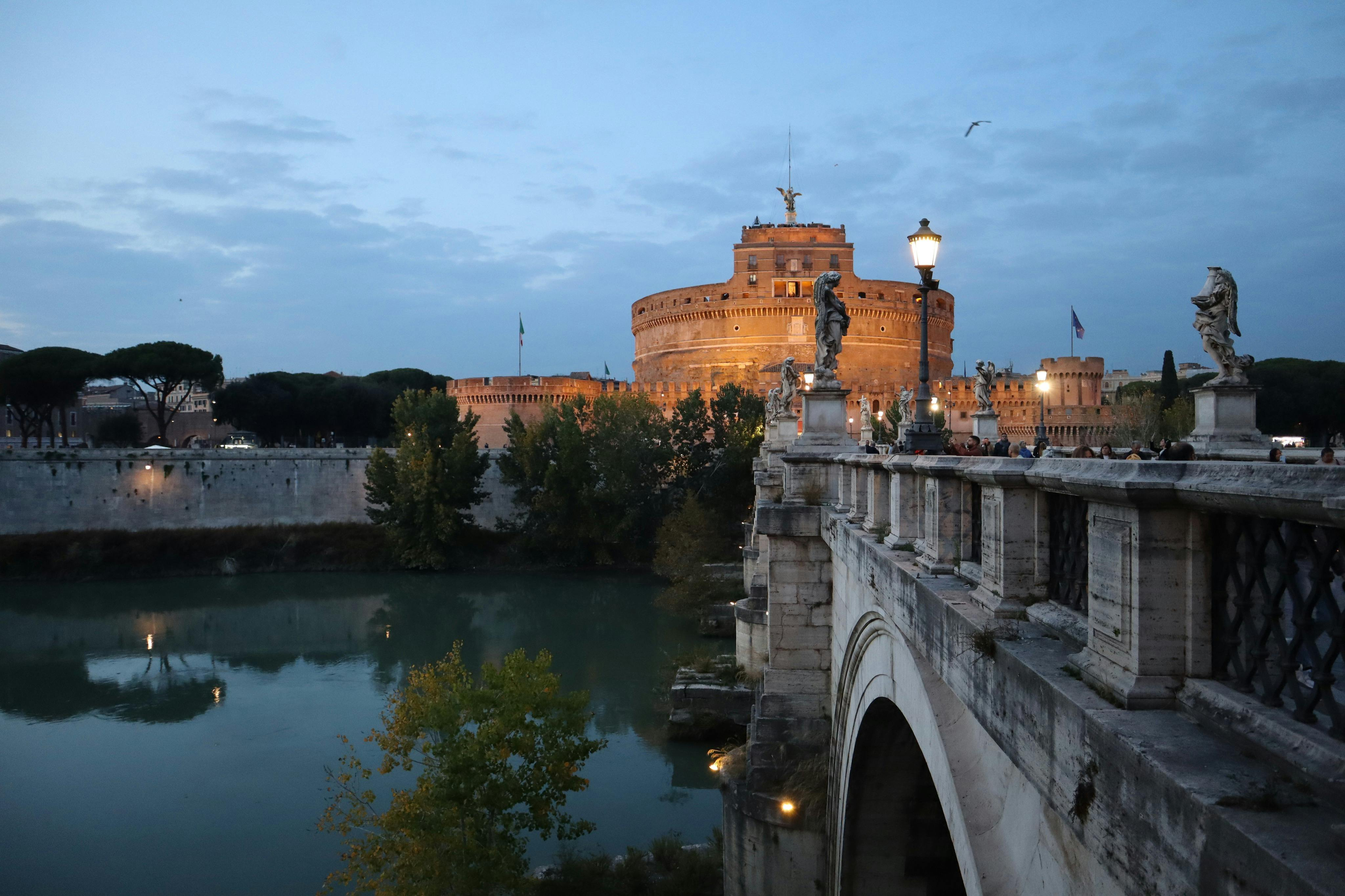 Castel Sant'Angelo: Skip The Line Ticket + Express Guided Tour - Photo 1 of 14