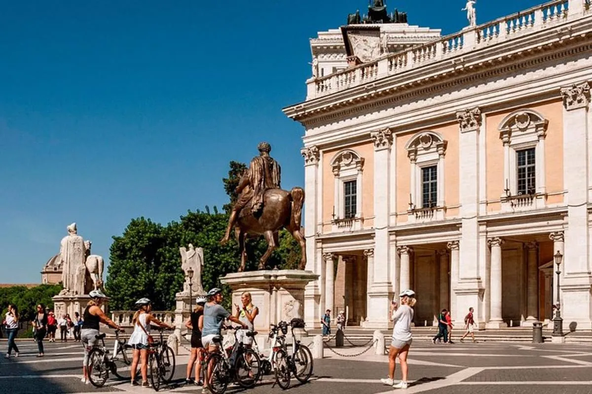 Rome City Small Group Bike Tour with quality Cannondale EBike in Rome |  Pelago, image size:1200x800