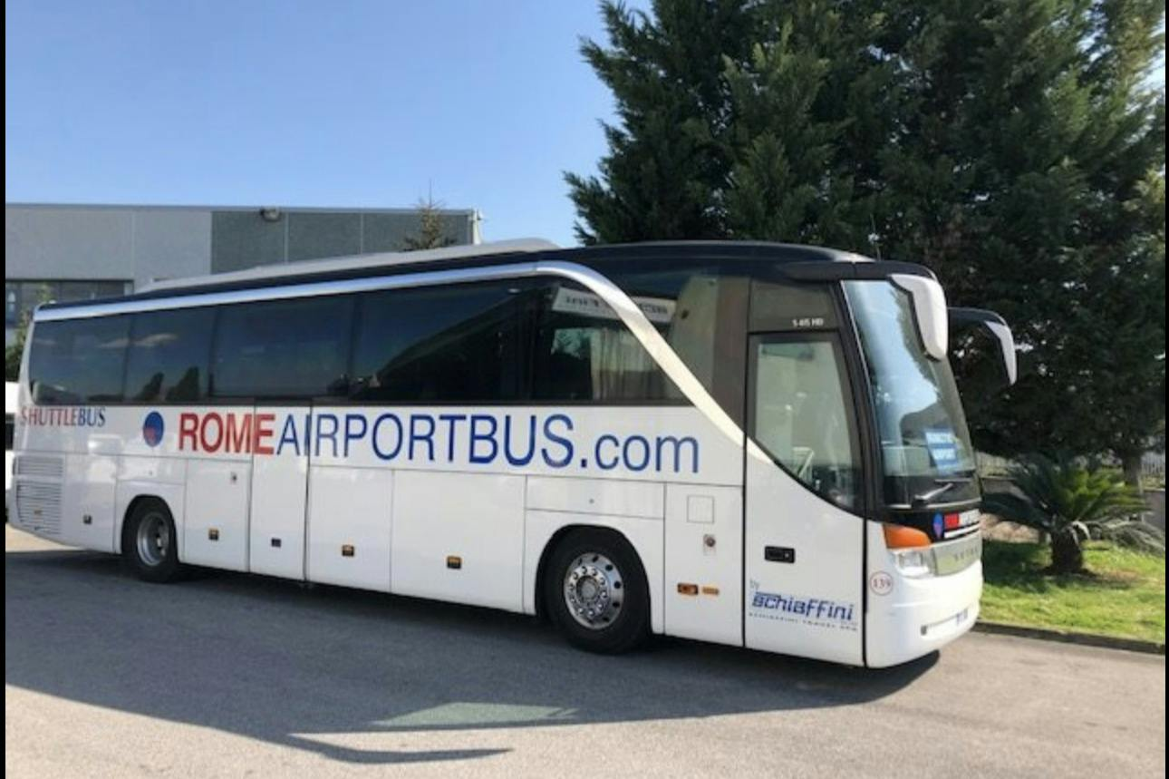 Ciampino Airport: Coach Transfer To/From Rome Termini - Photo 1 of 4