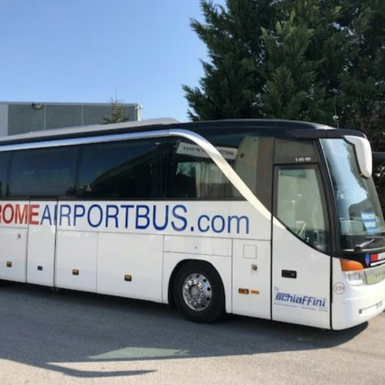 Ciampino Airport: Coach Transfer To/From Rome Termini - Photo 1 of 4