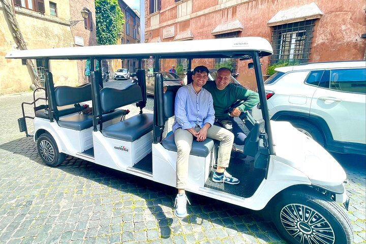 Rome: Private/Group 4 Hours Golf Cart SightseeingTour - Photo 1 of 18
