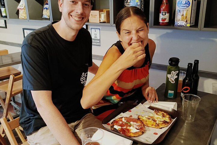 Rome Colosseum: Pizza & Aperitivo Food Tour at Sunset - Photo 1 of 25