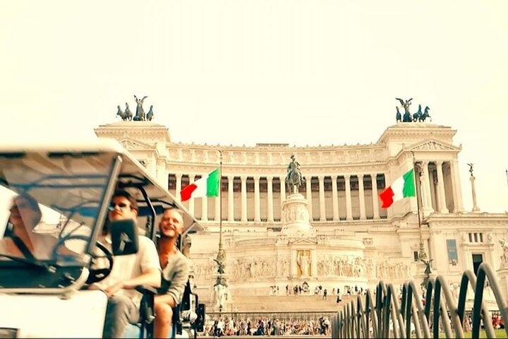  Private Golf Cart Tour of Rome’s Top Attractions - Photo 1 of 14