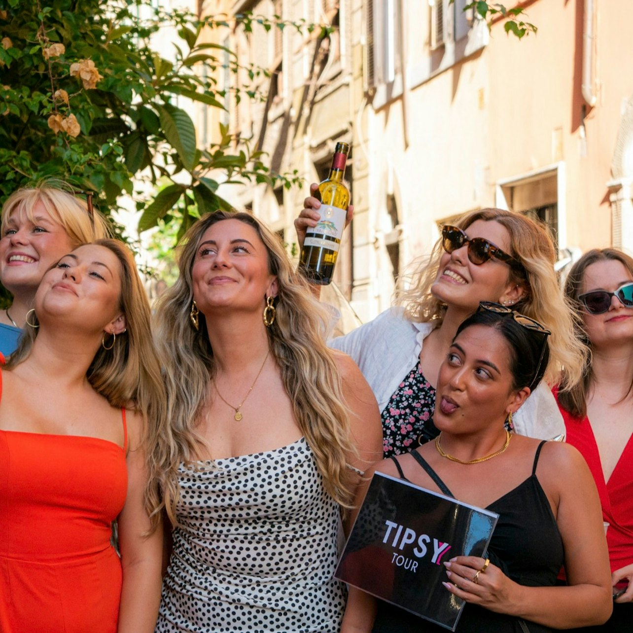 Rome: Guided History Pub Crawl - Photo 1 of 6