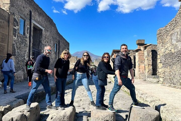 Rome to Pompeii Guided Tour with Wine & Lunch by High Speed Train - Photo 1 of 17