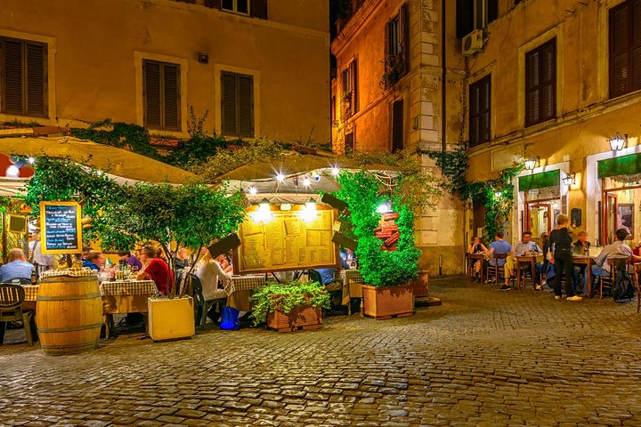 Rome Tour By Night and Pizza in high quality electric bicycle! - Photo 1 of 2