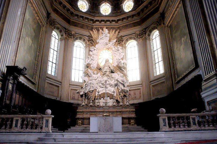 Discover Naples through its strongest tradition. Private tour - Photo 1 of 9