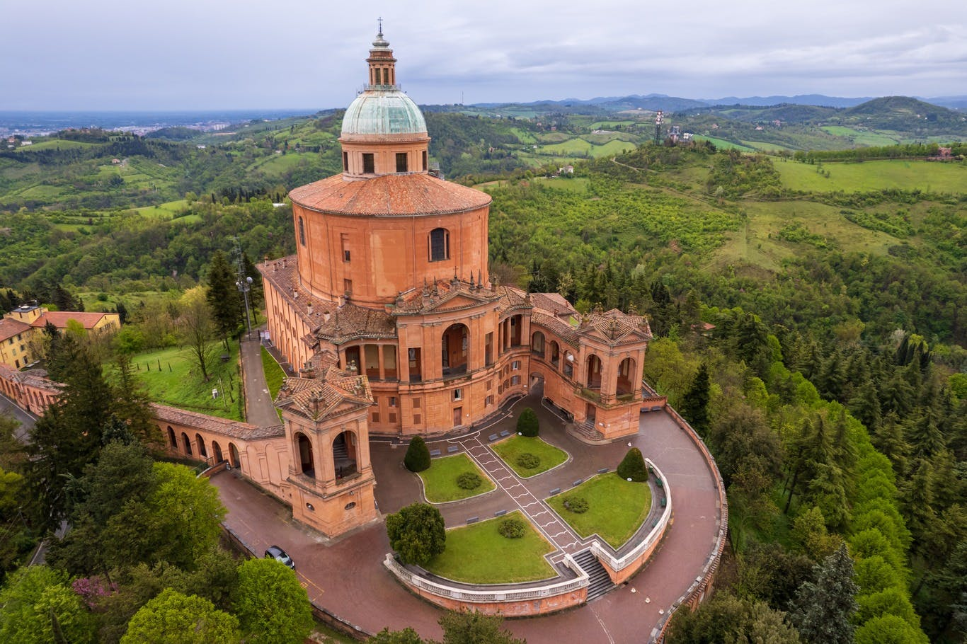Sanctuary of the Madonna di San Luca: Guided Tour - Photo 1 of 8