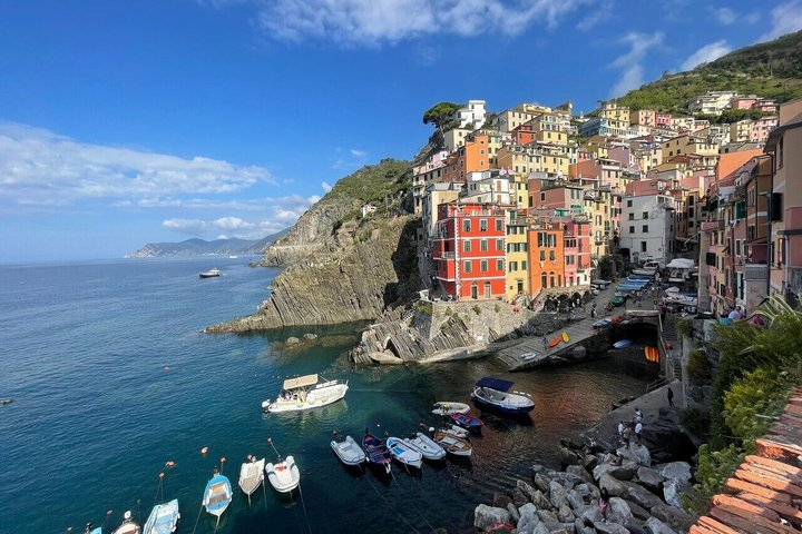 Scent of the Sea: Cinque Terre Park Full-Day Trip from Florence - Photo 1 of 25