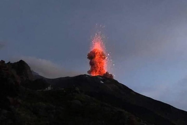 Sciara del Fuoco from the sea, night tour SMALL GROUP  - Photo 1 of 12