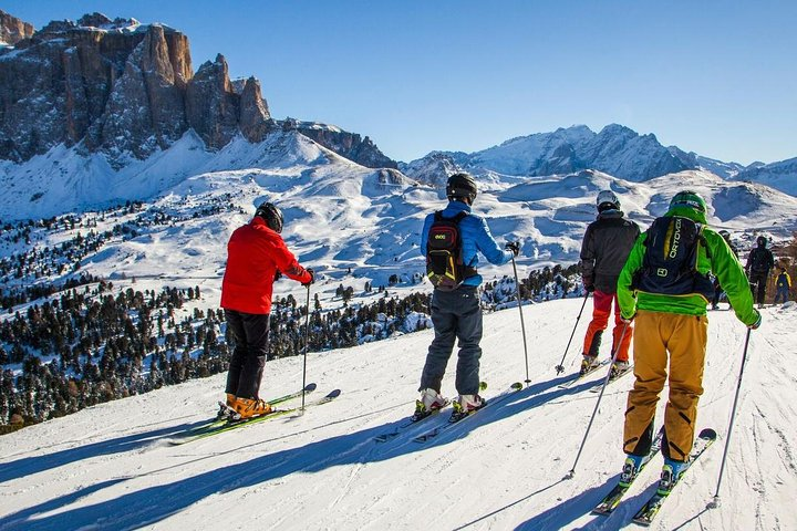 Sellaronda ski & Snowboard Tour - Photo 1 of 7