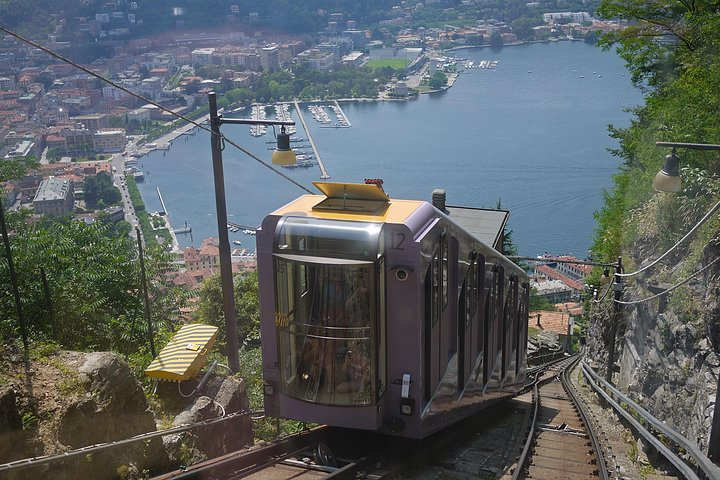 Como - cableway to Brunate