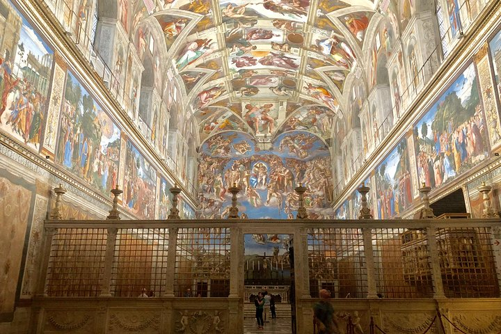 Sistine Chapel Express and St Peter Basilica - Photo 1 of 3