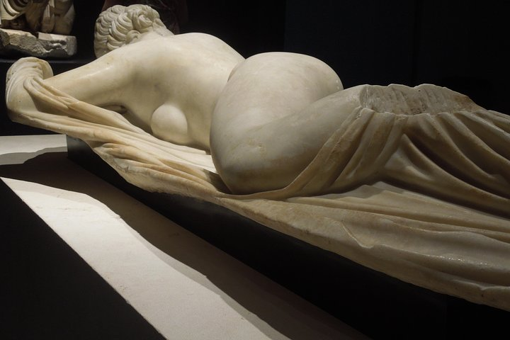 National Roman Museum and Diocletian Thermal Baths Walking Tour - Photo 1 of 3