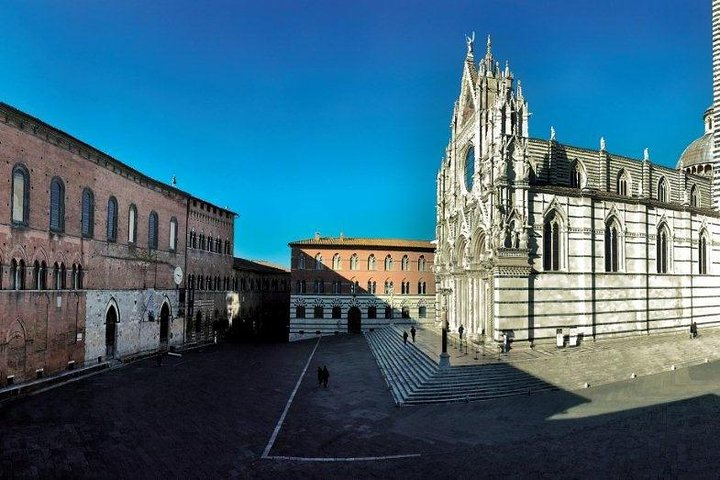 Piazza del Duomo, Siena