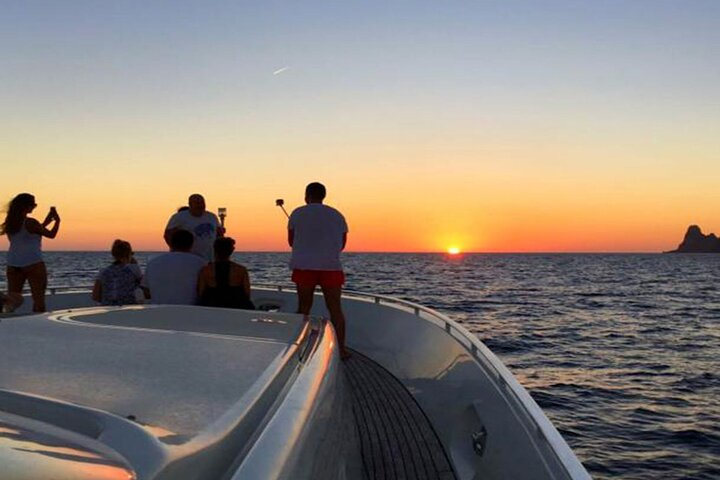 Sunset tour with a small group