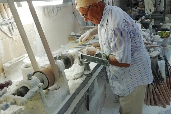 Alabaster craftsman