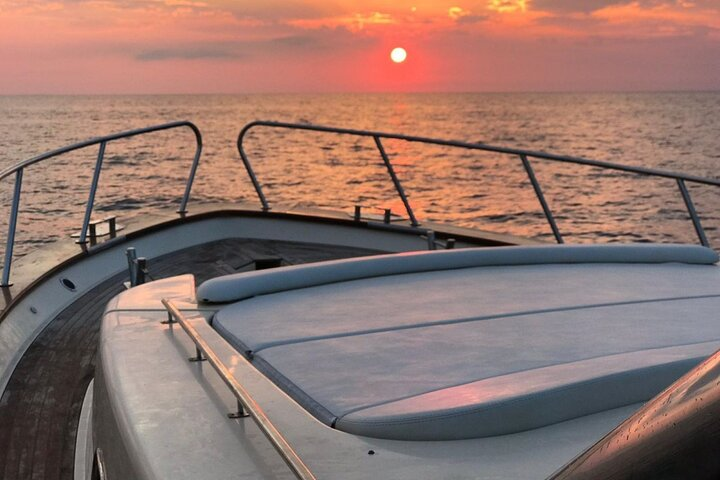 Sorrento Sunset Aperitif Cruise: Sip, Sail & Soak in the Views - Photo 1 of 8