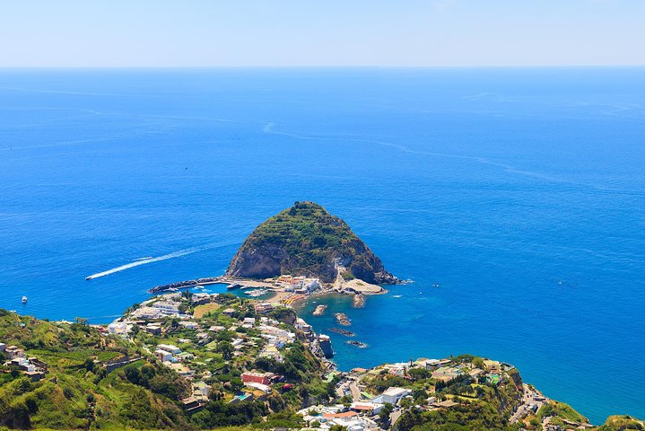 See the gorgeous island of Ischia on a private boat excursion