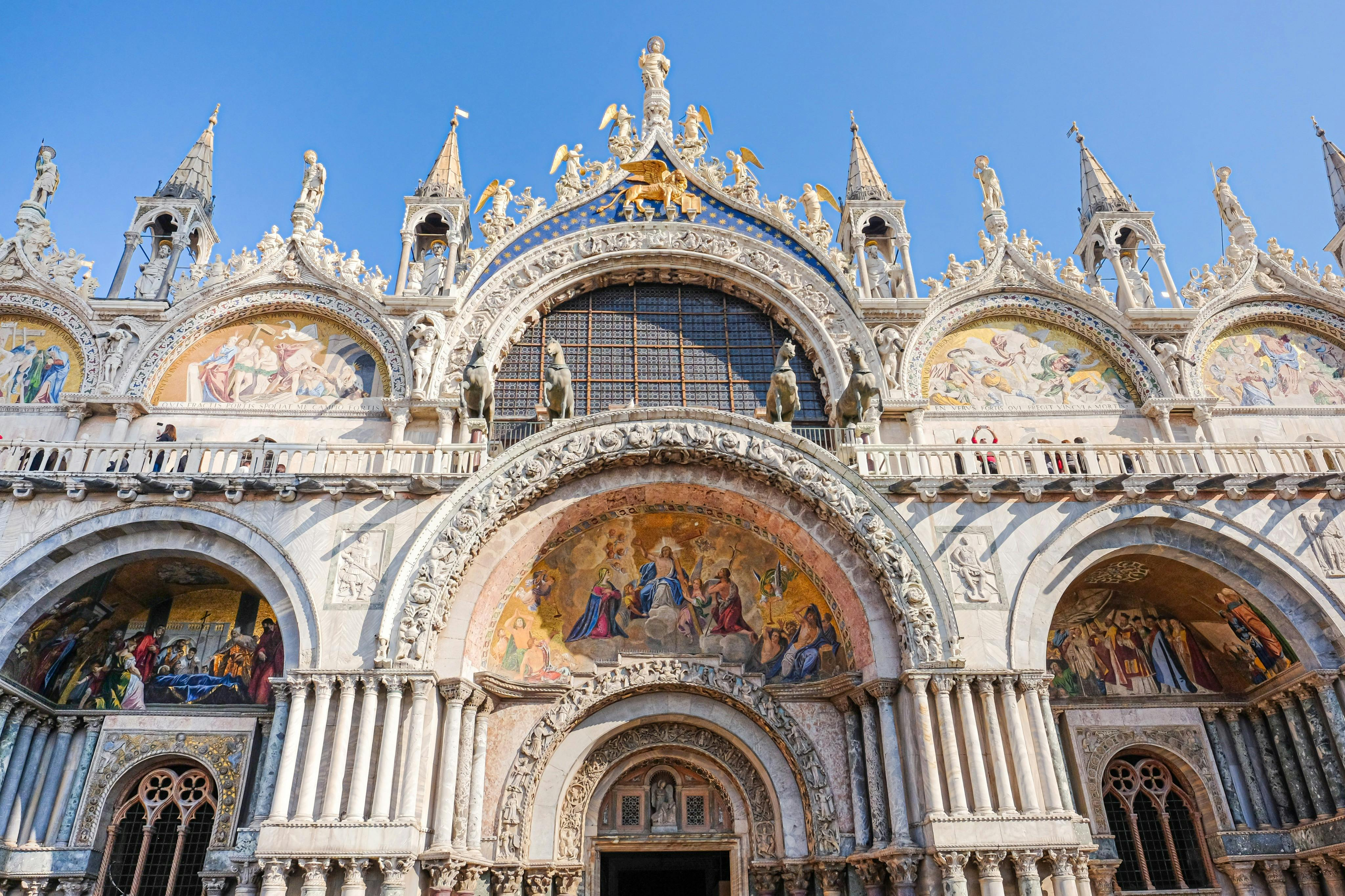 St. Mark's Basilica: Hosted Entry Ticket + Terrace Access - Photo 1 of 3