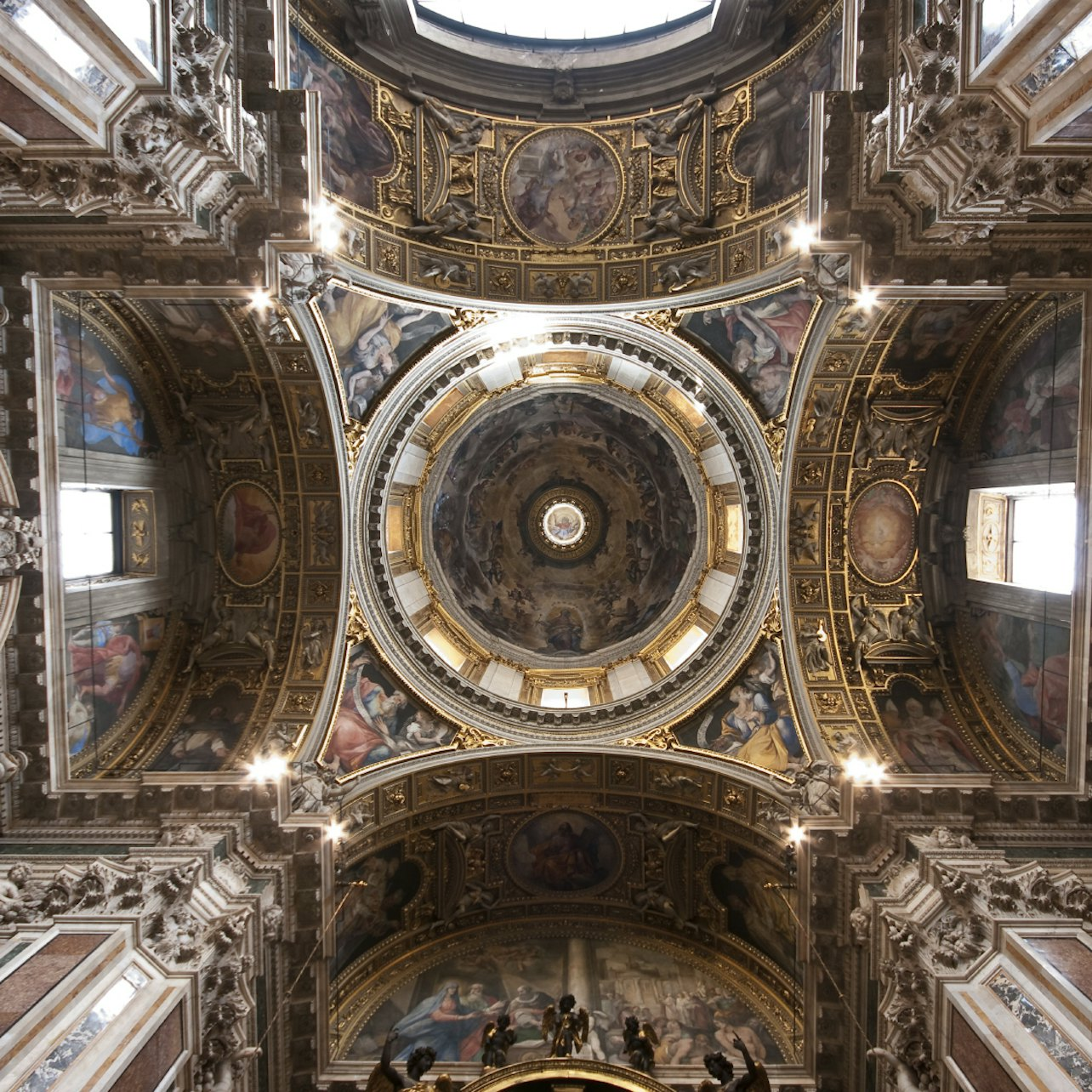 St. Peter's Basilica: Express Guided Tour - Photo 1 of 6