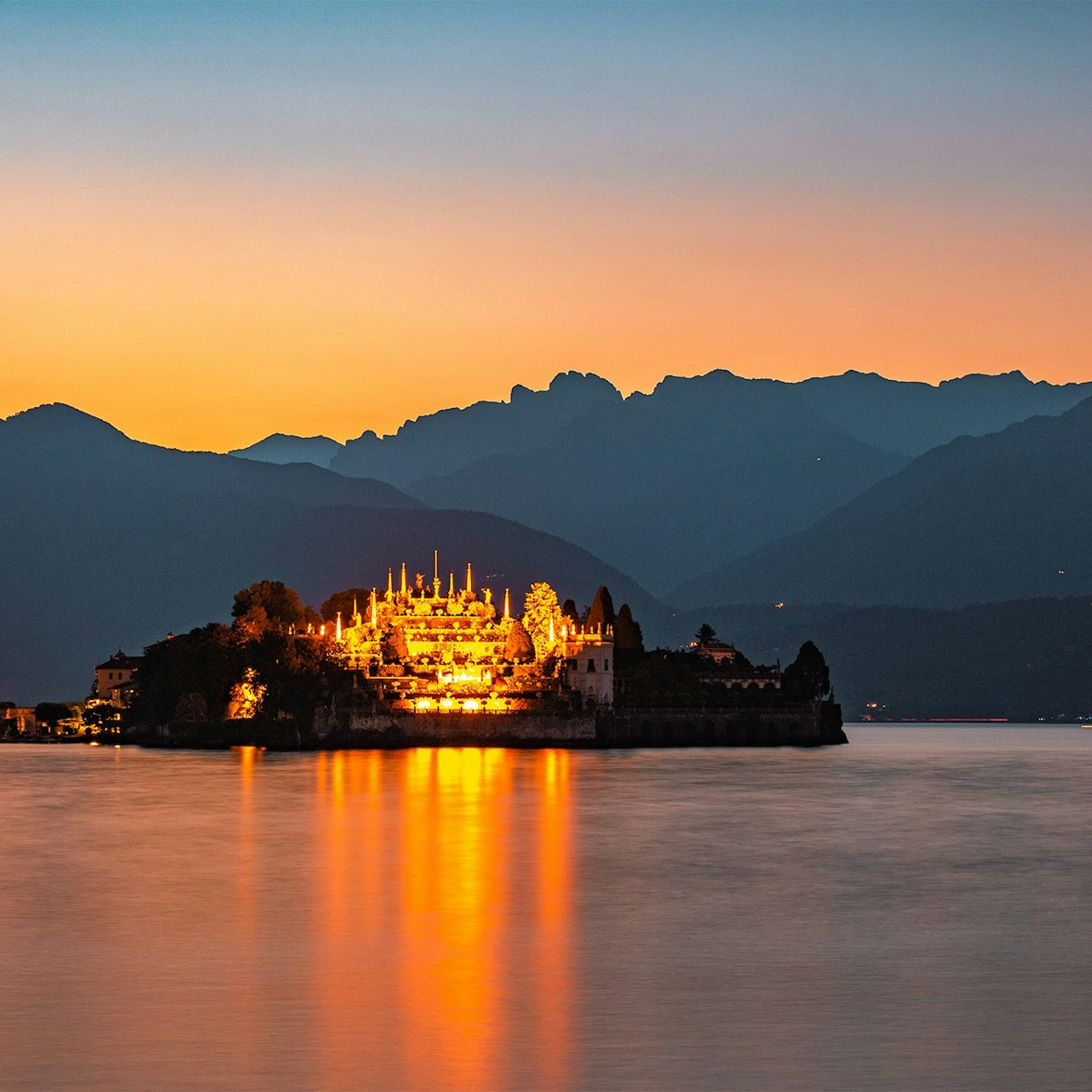 Stresa: Lake Maggiore and Borromean Islands Sunset Cruise - Photo 1 of 11