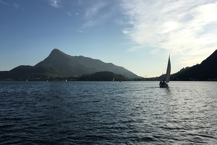 Approach to Sailing: morning session on Lake Como - Photo 1 of 10