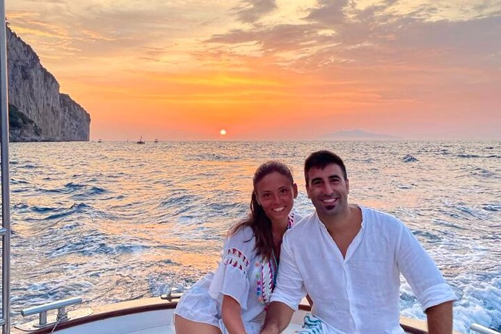 Sunset & Aperitif Boat tour - Photo 1 of 25