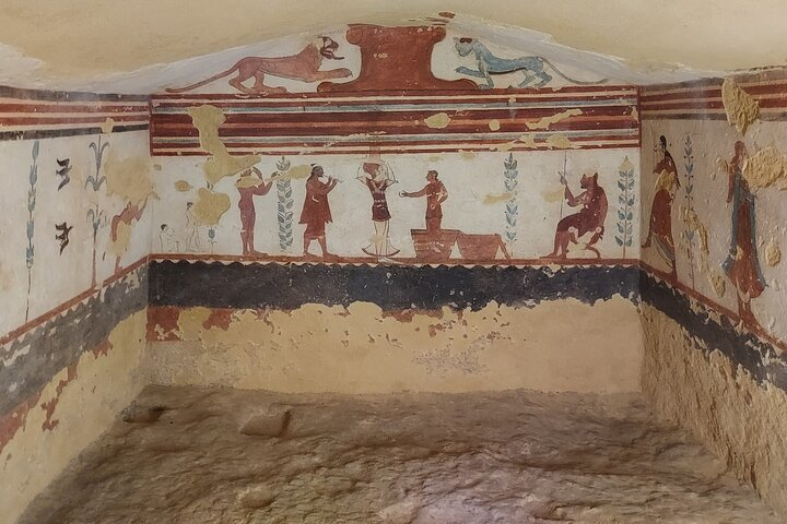 Tarquinia: Guided tour of the Etruscan Necropolis - Photo 1 of 6
