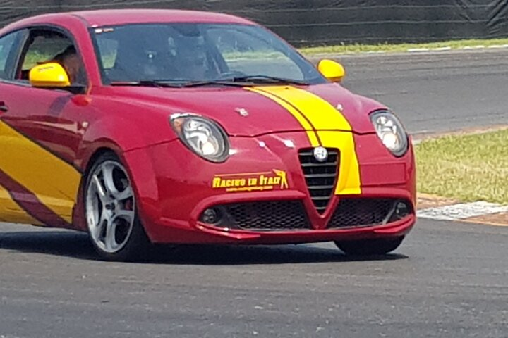 Test Drive Alfa Romeo MiTo Race Car on a Race Track including video - Photo 1 of 23