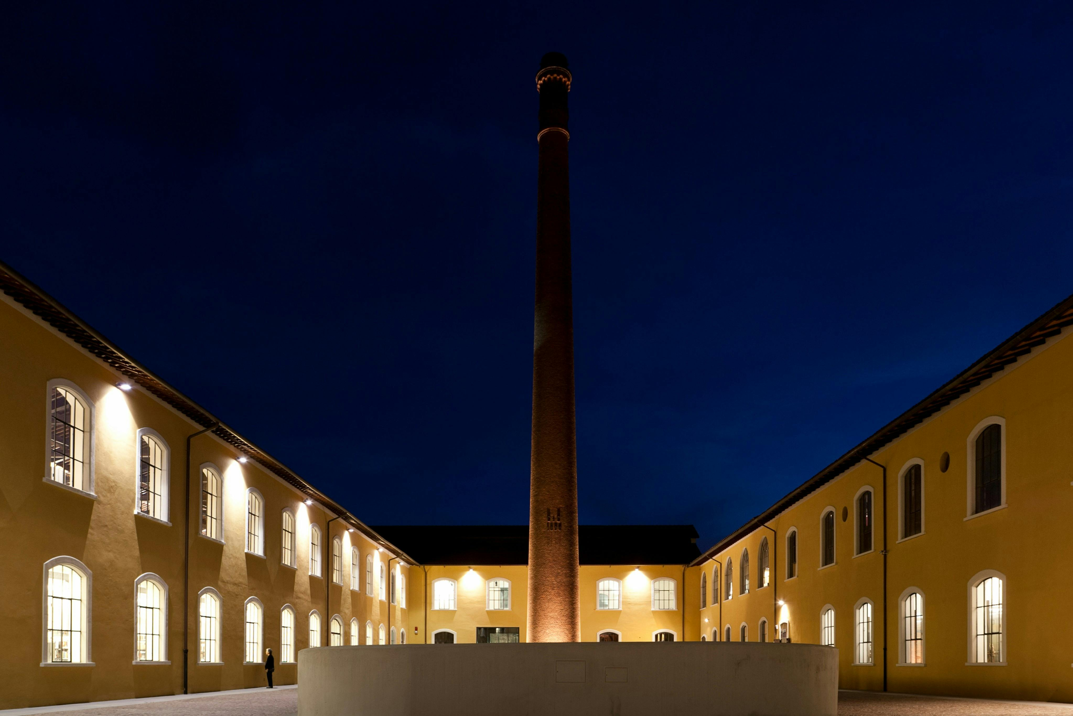 Textile Museum: Entry Ticket - Photo 1 of 7