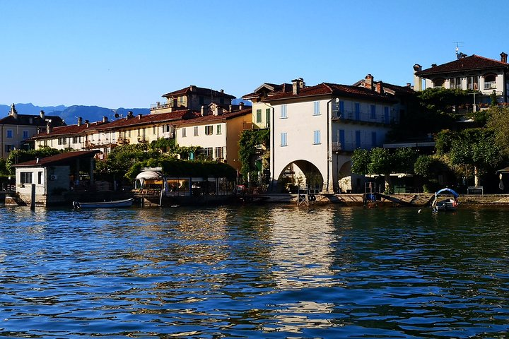 Lake Maggiore private guided cruise by private boat - Photo 1 of 13