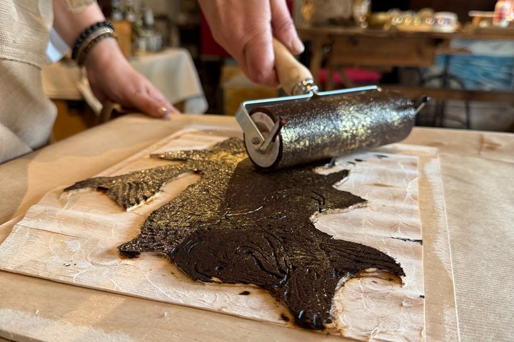 Print on Lake Como silk Art Class & Villa Melzi Gardens Visit - Photo 1 of 25