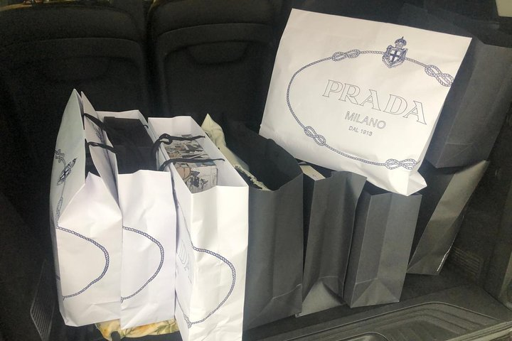 "The Mall” Florence outlet & Chianti wine from Rome - Photo 1 of 6