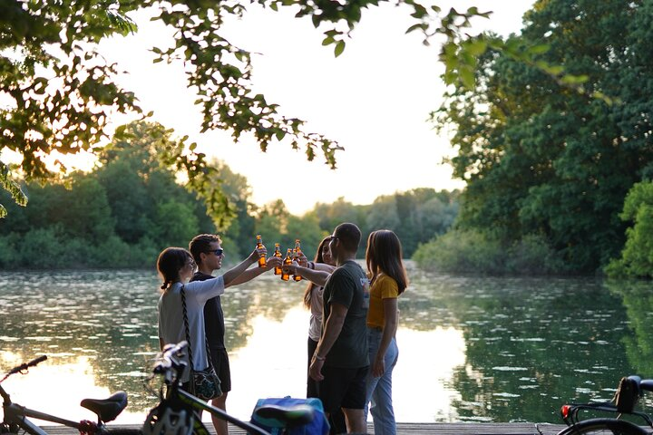 The Milan you don't expect, bike tour with picnic on the lake - Photo 1 of 11