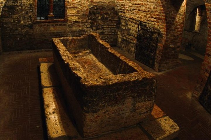 Juliet's tomb