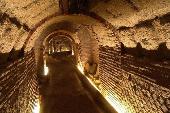 The Underground Naples: a Trip to the Hidden City - Photo 1 of 11