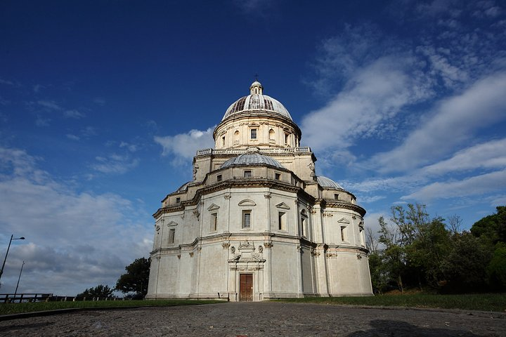 Todi, masterpiece of Middle Ages and Renaissance - Private Tour - Photo 1 of 8