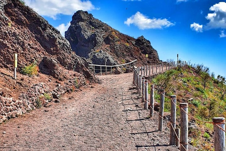Mount Vesuvius Tour with Entry Ticket & Lunch  - Photo 1 of 13