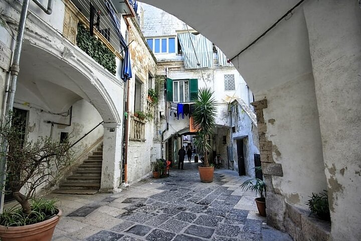 Tour in Bari on foot - Photo 1 of 10